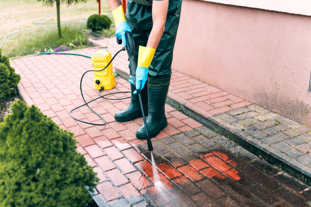 Best Driveway Pressure Washing  in Miamisburg, OH